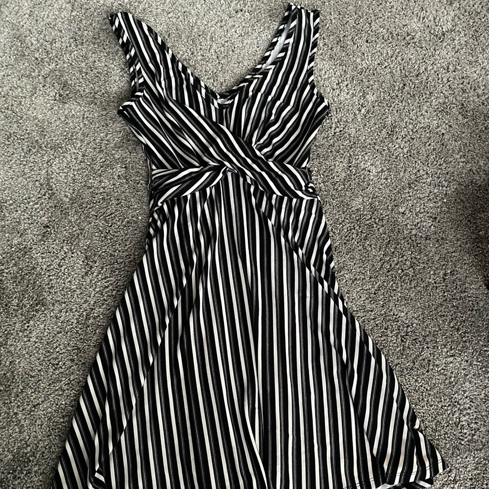 Summer dress, black and white stripe, XS